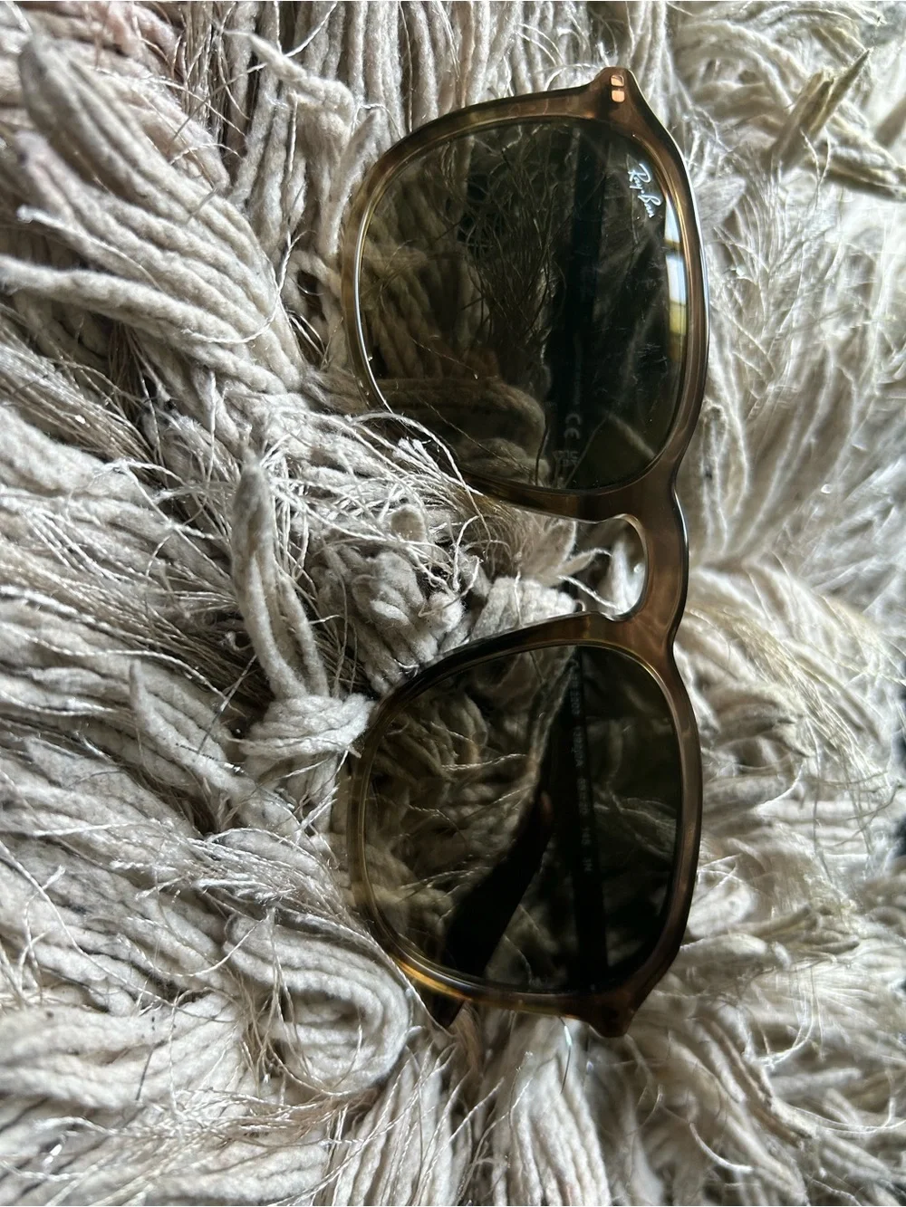 Ray-Ban classic men